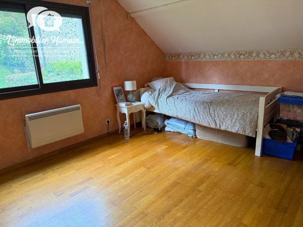 MONT-FORTIN – MAISON LUMINEUSE À 15 MIN À PIED DE LA GARE SNCF