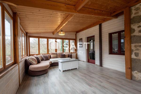 Belle   maison creusoise , Environnement  calme  et  paisible