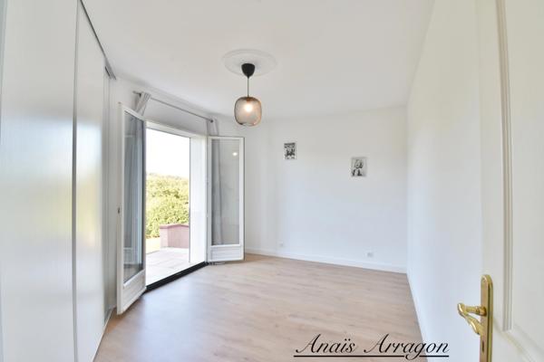 Maison à vendre 5 pièces PUJOLS (47)