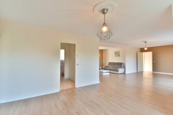 Maison à vendre 5 pièces PUJOLS (47)