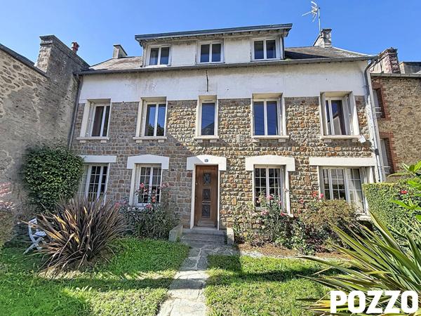 Maison Coutances 6 pièce(s) 140 m2 COUTANCES