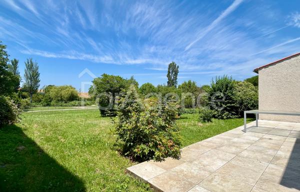 Maison de plain-pied Vue sur le lac Royan Métairie