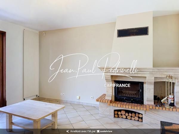 CALUIRE-ET-CUIRE – Cœur Vassieux – Villa 101 m² habitables + 115 m² Hors Carrez (double garage et annexe) – Terrain plat 770 M²  piscinable