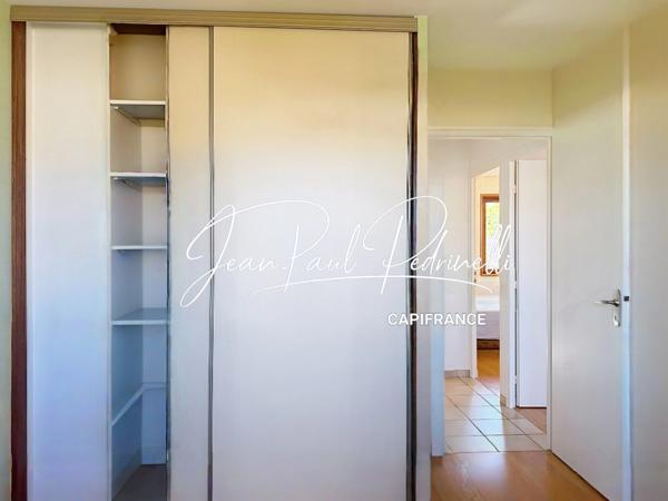 CALUIRE-ET-CUIRE – Cœur Vassieux – Villa 101 m² habitables + 115 m² Hors Carrez (double garage et annexe) – Terrain plat 770 M²  piscinable