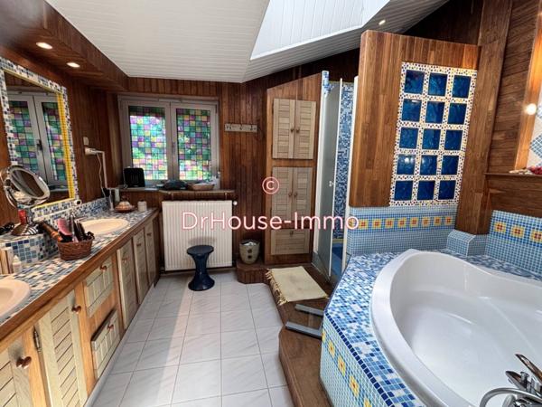 Maison à vendre 9 pièces de 240 m²