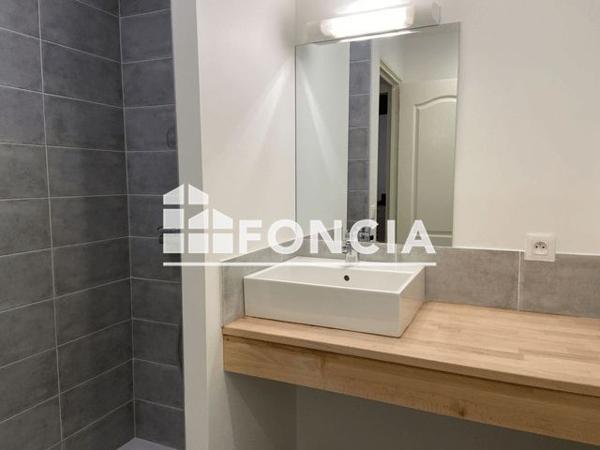 Location Studio 32.71 m² - 12 RUE DE L'HOMME DE BOIS Honfleur 14600