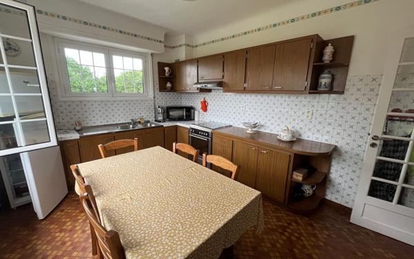 Maison à vendre    6 pièces • 180 m2 Mouguerre