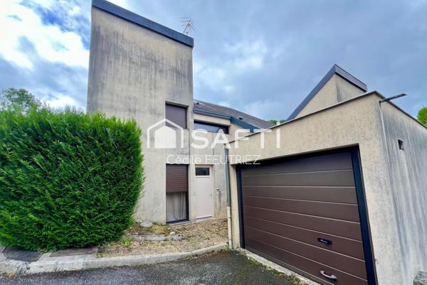 Pavillon avec petit terrain