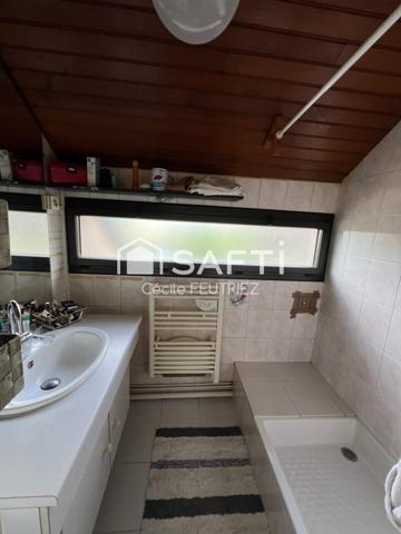 Pavillon avec petit terrain