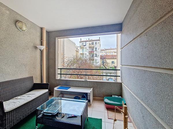 Appartement Marseille 2 pièce(s) 48.87 m2