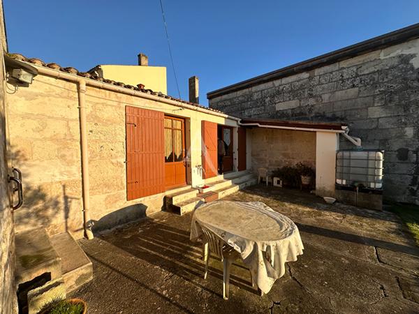 Maison Saintes - Rive Gauche - 5 pièces 105m2