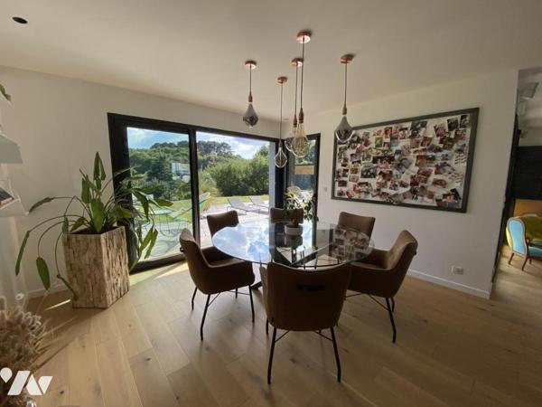 Maison d'architecte avec piscine 