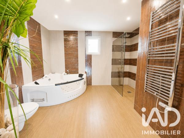 Maison à vendre 11 pièces 268 m² Coti-Chiavari