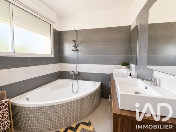 Maison à vendre 11 pièces 268 m² Coti-Chiavari