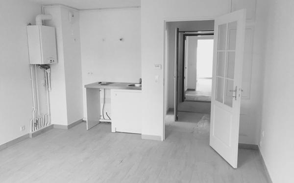 Appartement à vendre    1 pièce •  Tremblay-en-France