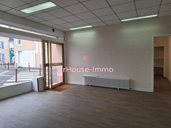 Bureau à vendre 6 pièces de 91 m²