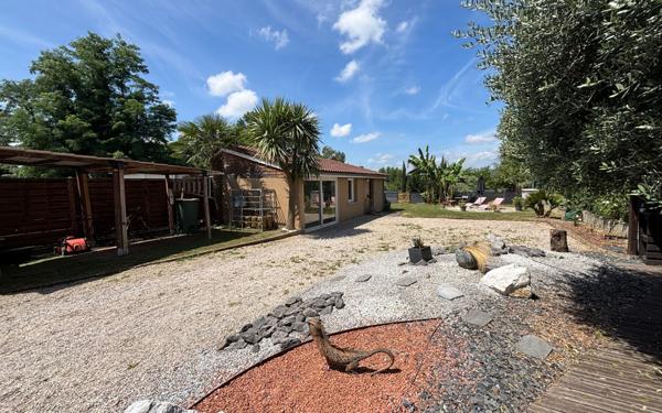 Maison à vendre    5 pièces •  Soues