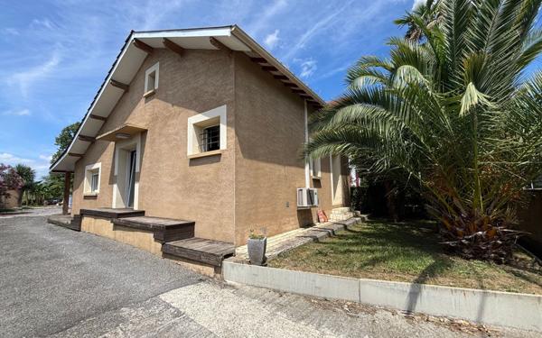 Maison à vendre    5 pièces •  Soues