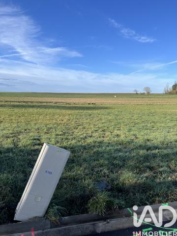 Terrain à vendre 692 m² Cravant