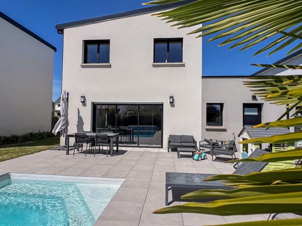 Maison - 114 m² à Cantenay Epinard - 5 pièces - 4 chambres - garage