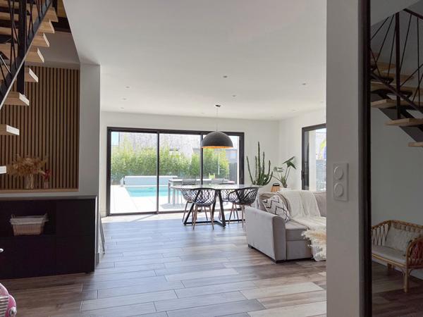 Maison - 114 m² à Cantenay Epinard - 5 pièces - 4 chambres - garage
