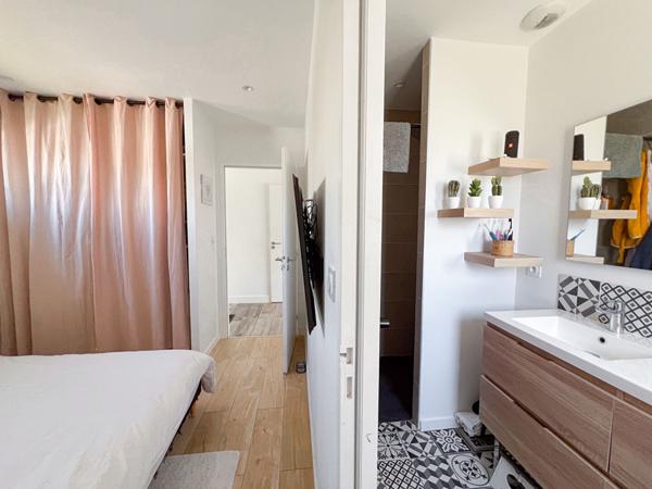 Maison - 114 m² à Cantenay Epinard - 5 pièces - 4 chambres - garage