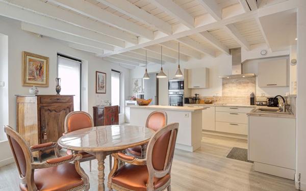 Maison à vendre    4 pièces • 189 m2 Toulouse