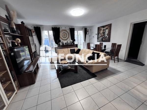Location Maison 5 pièces 108.19 m² - Brie Comte Robert 77170