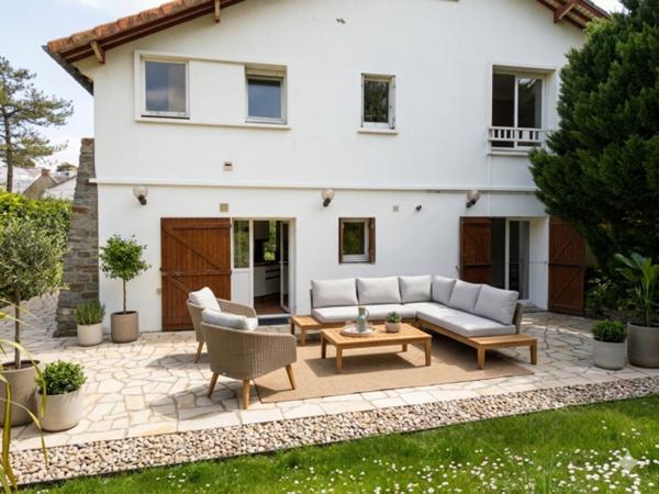 Maison 6 pièce(s) 5 chambre(s) 140 m²