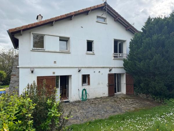 Maison 6 pièce(s) 5 chambre(s) 140 m²