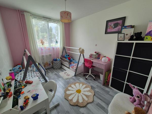 Appartement à VILLARS, 42390 - 4 pièces 80m²