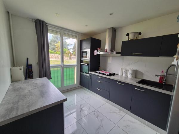 Appartement à VILLARS, 42390 - 4 pièces 80m²