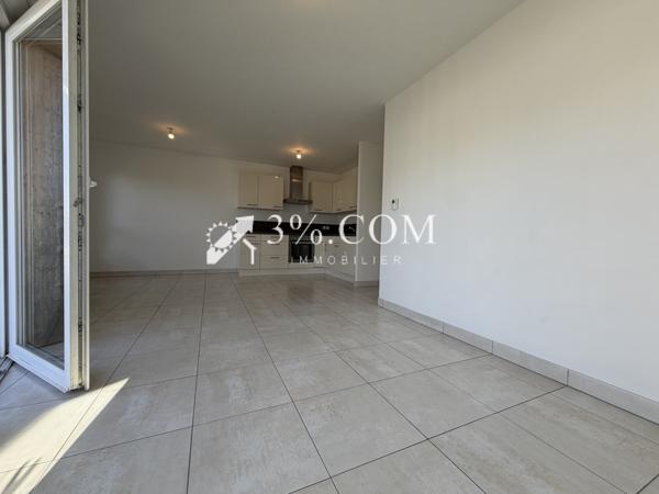 Appartement
                                                                                                                                                                                                                                                                                                                        3 pièce(s)                                                                                                                                                                                                          2 chambre(s)                                                                                                                                                                                                          61.5  m²