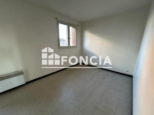 Location Appartement 2 pièces 37.22 m² - 7 IMPASSE SOLFERINO Marseille 13003