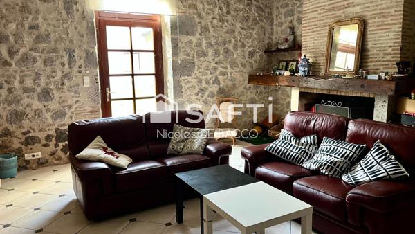 demeure restauré avec gîte au porte de casteljaloux