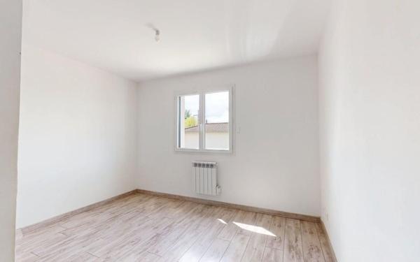 Maison à vendre    5 pièces • 109,40 m2 Trévoux