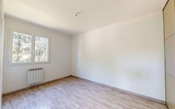Maison à vendre    5 pièces • 109,40 m2 Trévoux