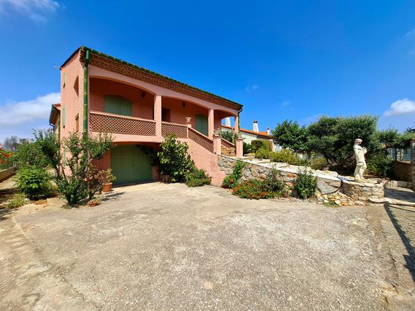 Villa 7 pièces 196.6 m2