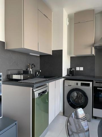 CLICHY 92 quartier des Bateliers, location meublée d'un appartement 2 pièces avec terrasse