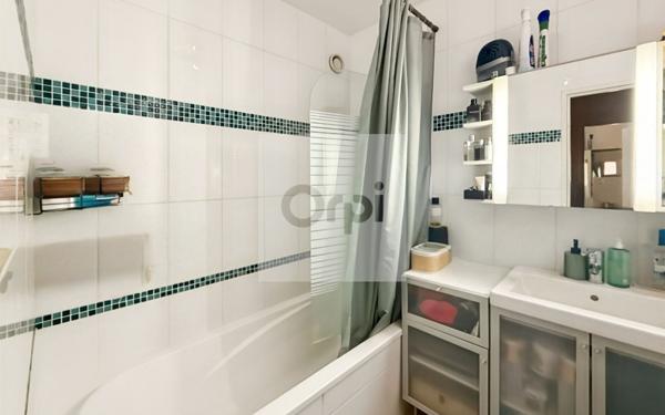 Appartement à vendre    3 pièces • 67,87 m2 Cergy