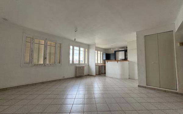 Appartement à louer    2 pièces • 57,07 m2 Tassin-la-Demi-Lune