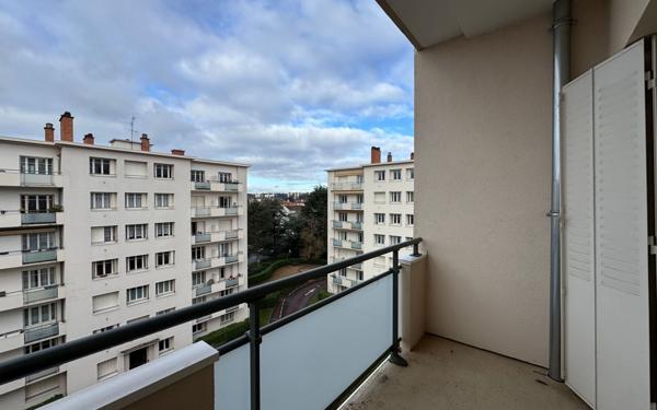 Appartement à louer    2 pièces • 57,07 m2 Tassin-la-Demi-Lune