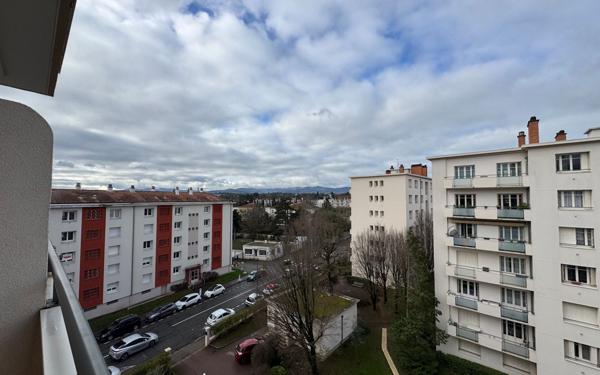 Appartement à louer    2 pièces • 57,07 m2 Tassin-la-Demi-Lune
