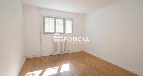 À vendre Appartement 5 pièces 125.4 m² - Tournon-sur-rhône 07300
