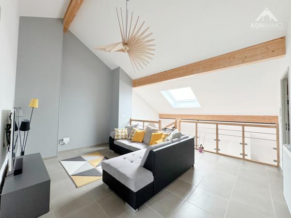 Péron (01630) Appartement Attique Duplex 3 Pièces 87 m2