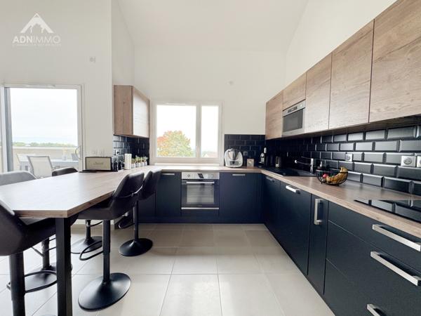 Péron (01630) Appartement Attique Duplex 3 Pièces 87 m2