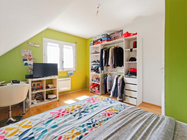 Maison
         7 pièces
        - 158 m² Bien prestige 447 000 € *