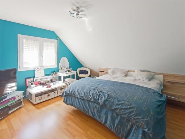 Maison
         7 pièces
        - 158 m² Bien prestige 447 000 € *
