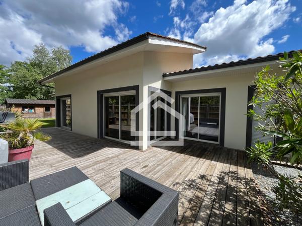 Maison 4 pièce(s) 3 chambre(s) 128 m²