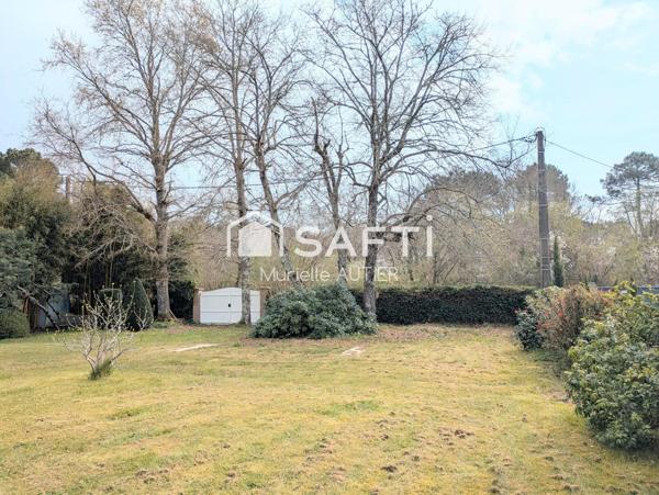 Terrain Constructible à vendre de 330M²